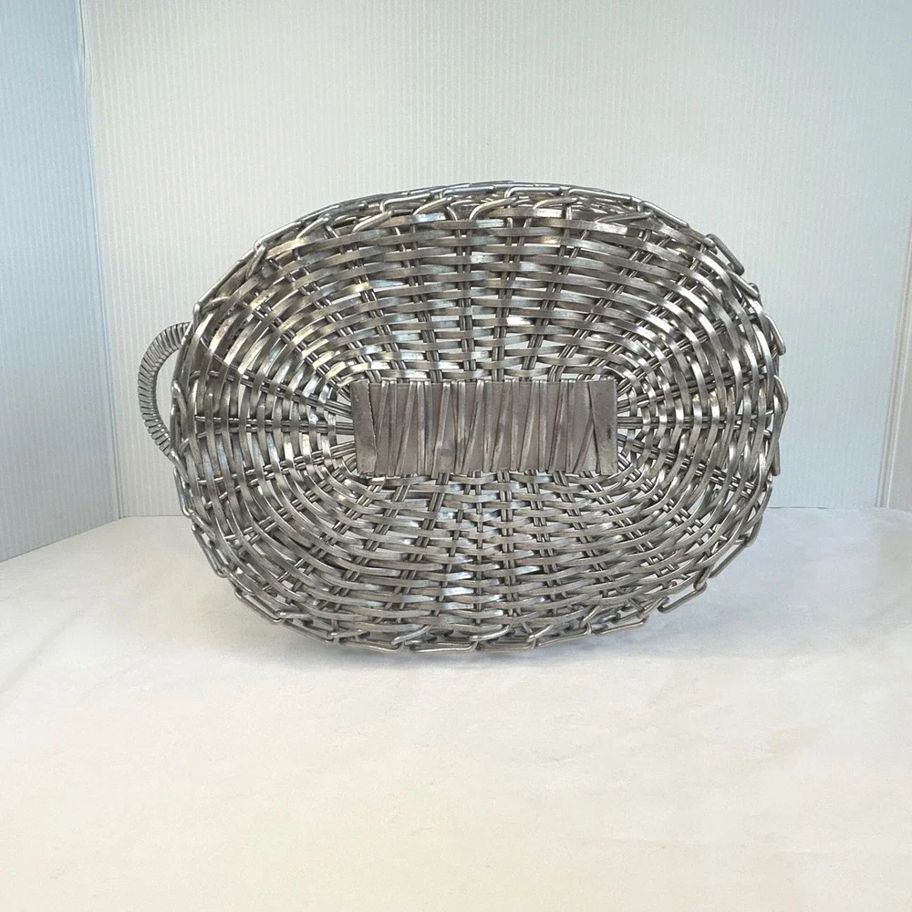 N/A wire basket
